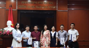 DCH LÀM VIỆC VỚI ĐẠI HỌC NGÂN HÀNG TP. HCM – HƯỚNG TỚI HỢP TÁC TOÀN DIỆN VỀ CÔNG NGHỆ SỐ TRONG GIÁO DỤC